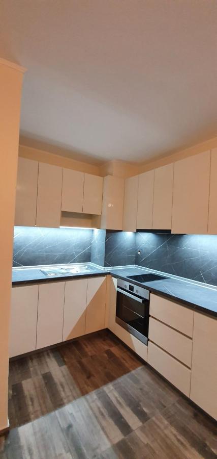 Теодора Apartamento Ruse Exterior foto