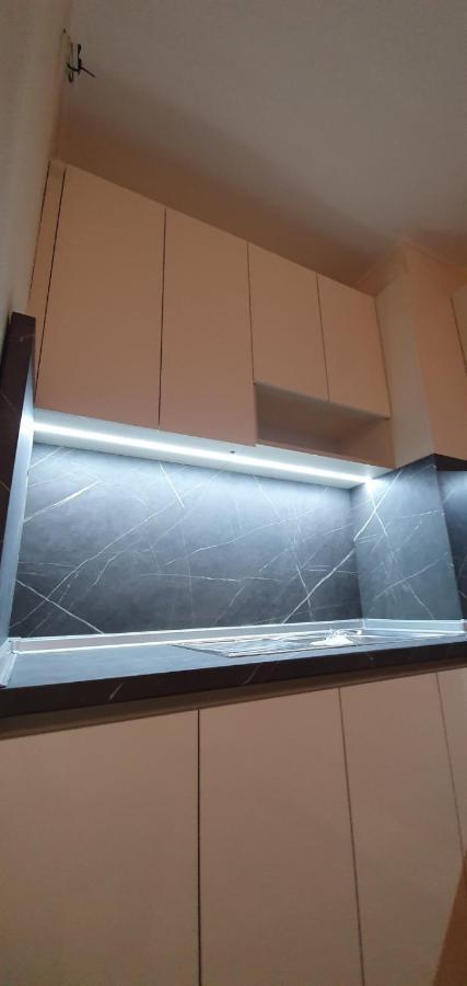 Теодора Apartamento Ruse Exterior foto